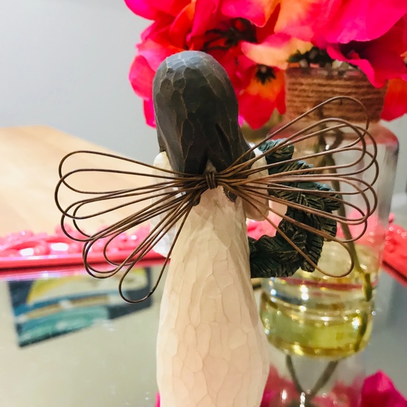 SOLD🆕Willow Tree "Angel of Winter" Figurine - Picture 4 of 5